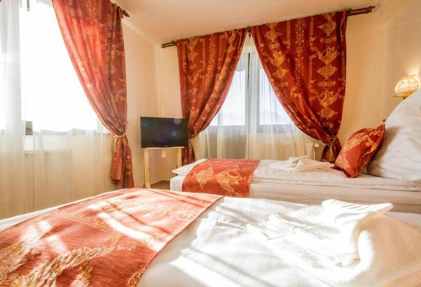 ペンション Villa Siana