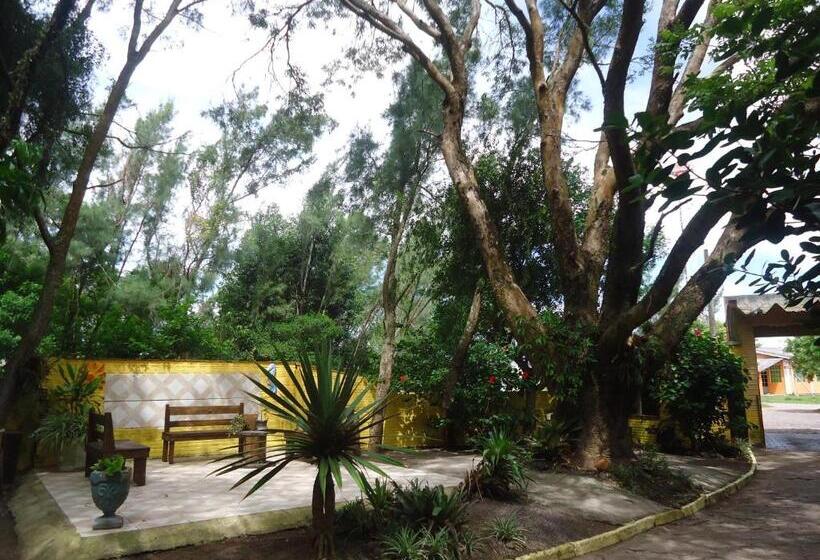 הוסטל Pousada Fazendinha Tatuira