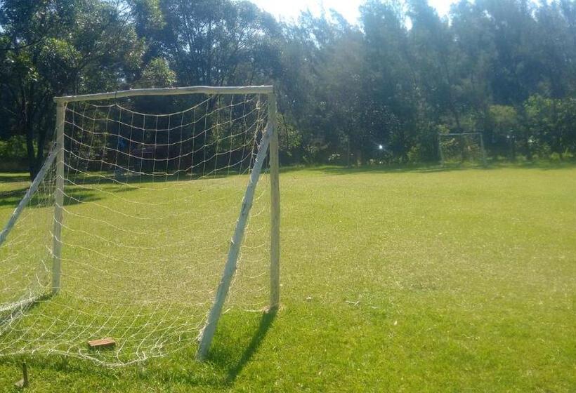 הוסטל Pousada Fazendinha Tatuira