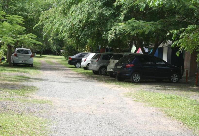 הוסטל Pousada Fazendinha Tatuira