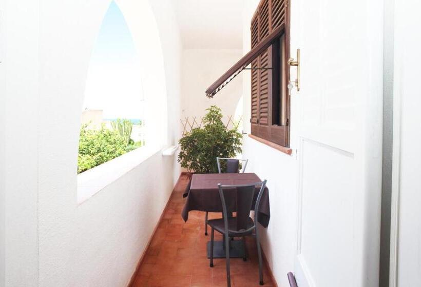 膳宿费 Country Villa San Vito Bay