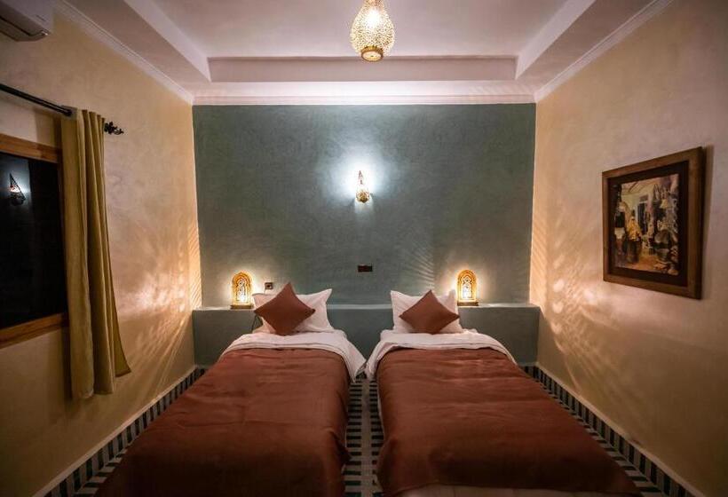 펜션 Riad Les Jardins De Merzouga