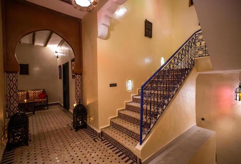 펜션 Riad Les Jardins De Merzouga