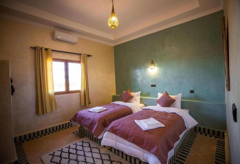 펜션 Riad Les Jardins De Merzouga