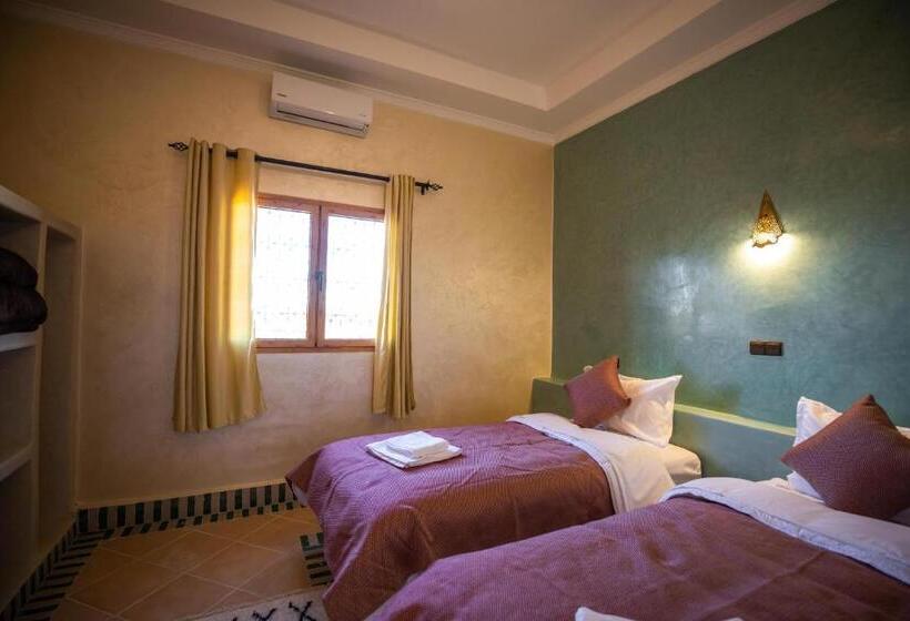 펜션 Riad Les Jardins De Merzouga