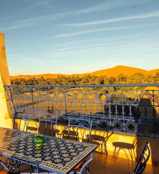 펜션 Riad Les Jardins De Merzouga