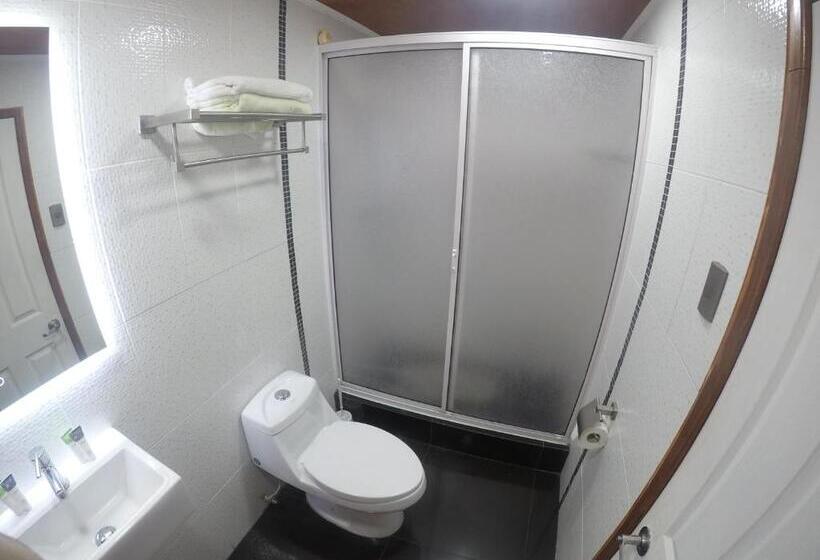 펜션 Voy Hostales   Poniente