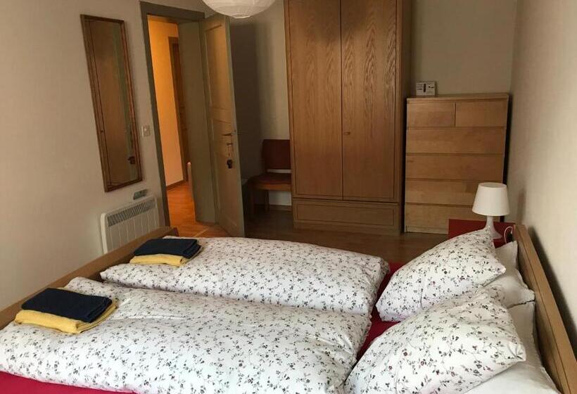 Общежитие Grotto Zendralli