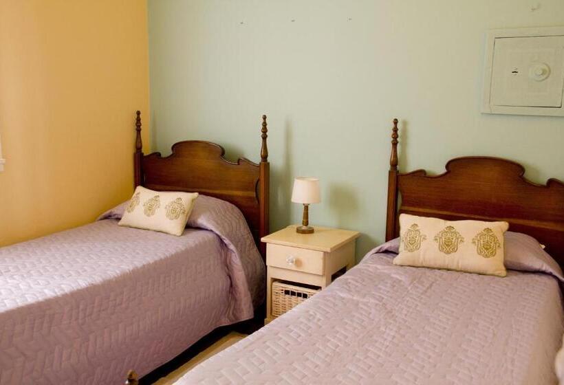 ユースホステル Hosteria Belvedere