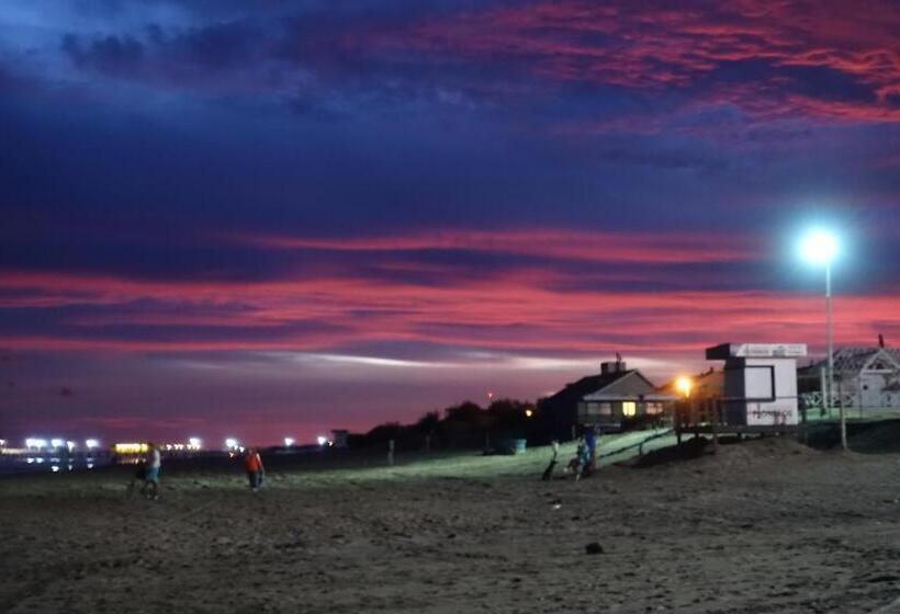 ユースホステル Hosteria Belvedere