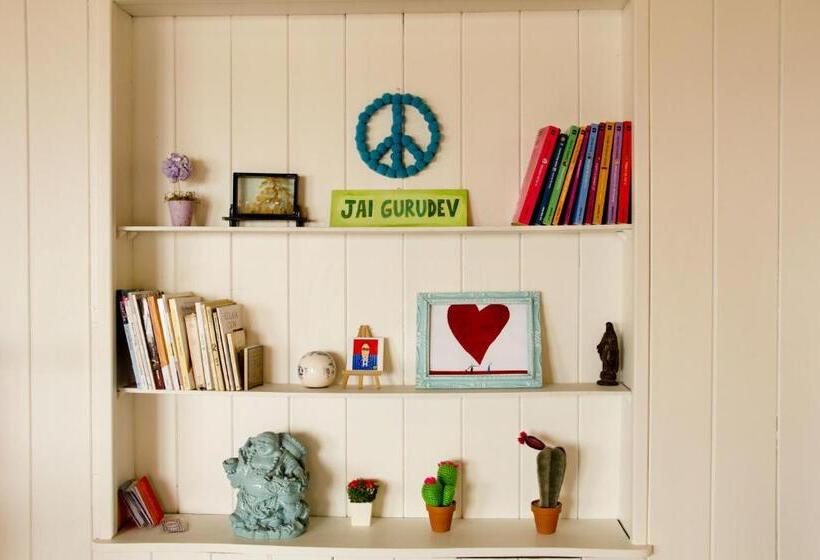 ユースホステル Hosteria Belvedere