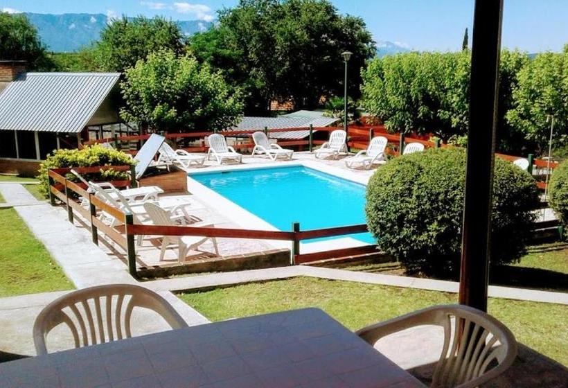 הוסטל Hosteria La Estancia