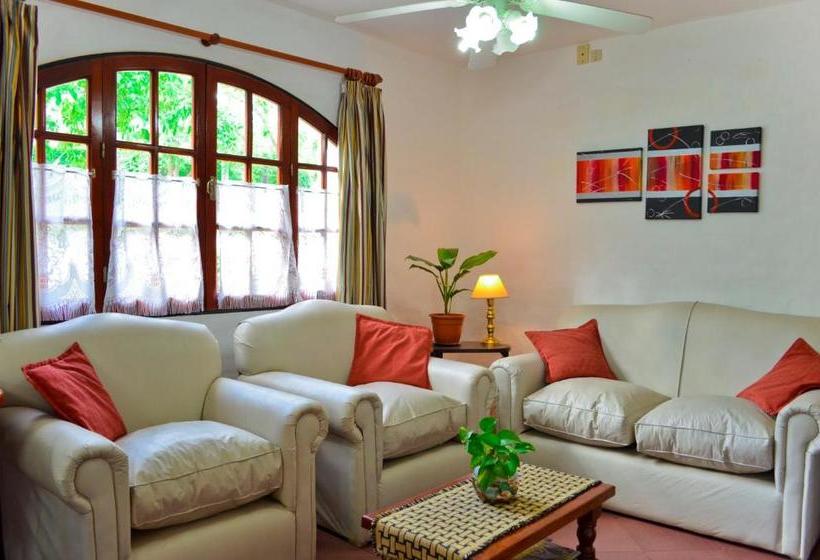 הוסטל Hosteria La Estancia