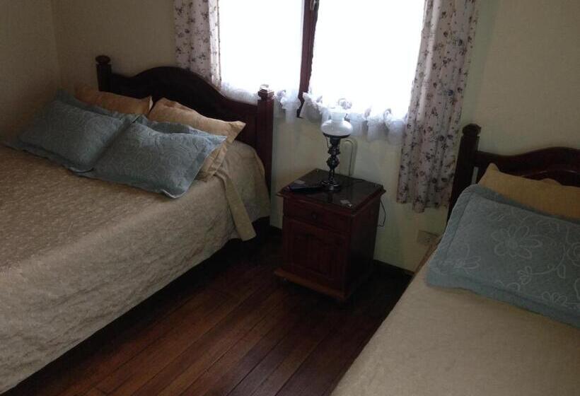 호스텔 Hosteria Laura