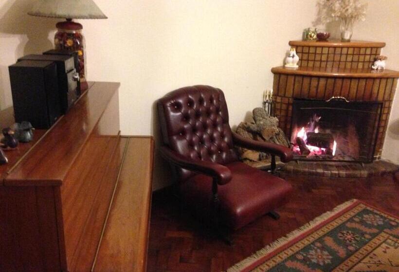 호스텔 Hosteria Laura