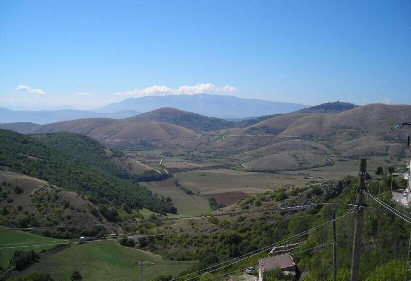 호스텔 La Locanda Delle Streghe   Relais Ristorante