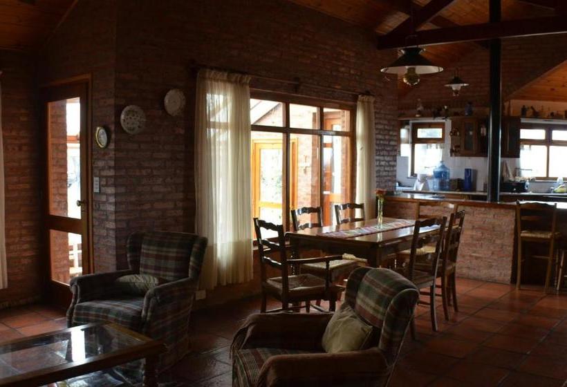 Hostel Posada Los Mimbres