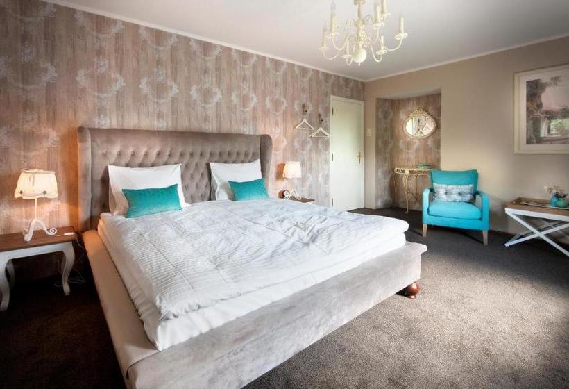 צימר Aubergine Logeren & Dineren