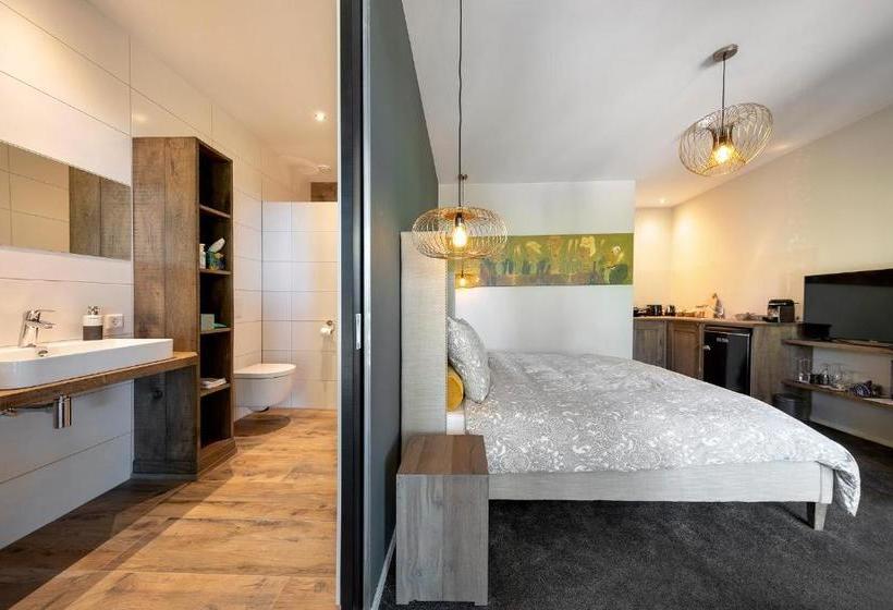 צימר Aubergine Logeren & Dineren