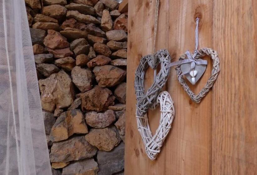 ベッドアンドブレックファースト Ecolodges En Provence