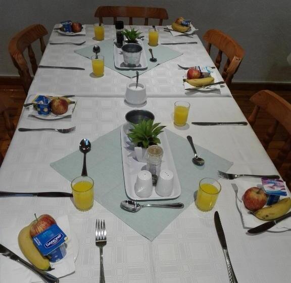 Bed and Breakfast Pennylane Guest House