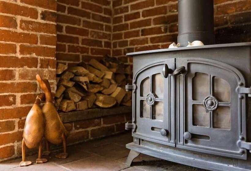 Bed and Breakfast Sidney House Farm