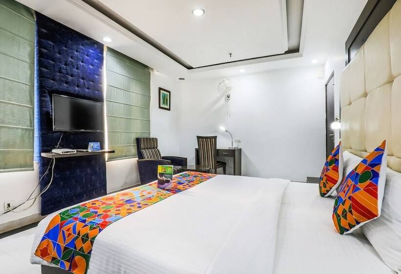 Fabhotel Ocean