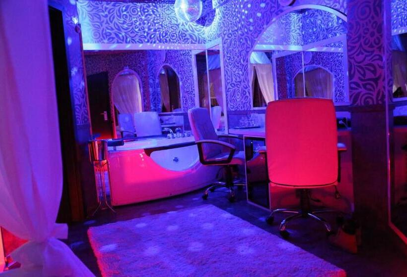 호텔 Boutique Mikaela