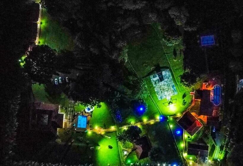 Отель Campestre Pueblo Bello