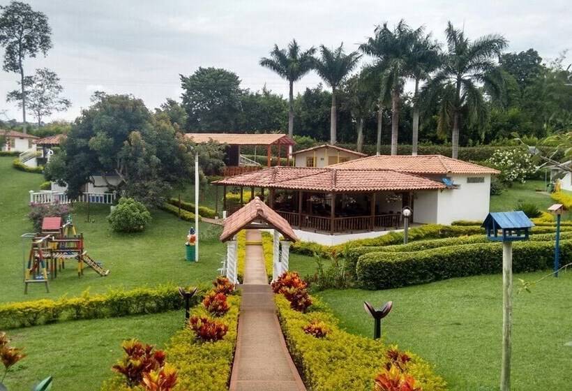 Отель Campestre Pueblo Bello