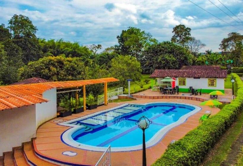 Отель Campestre Pueblo Bello