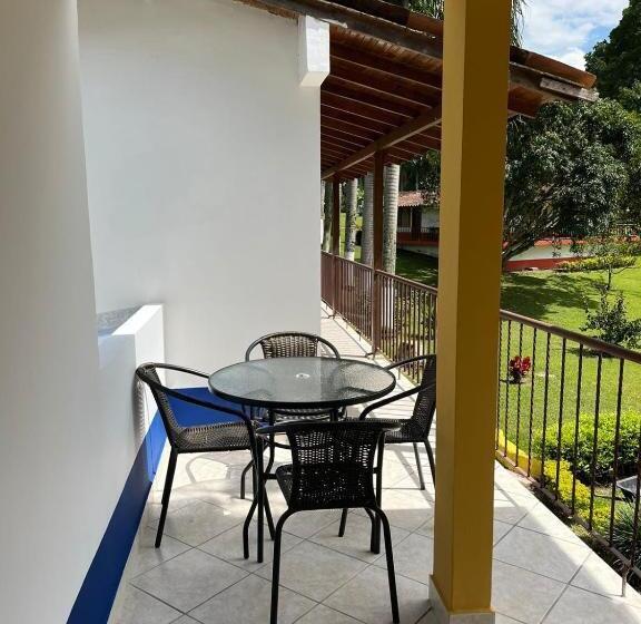 Отель Campestre Pueblo Bello