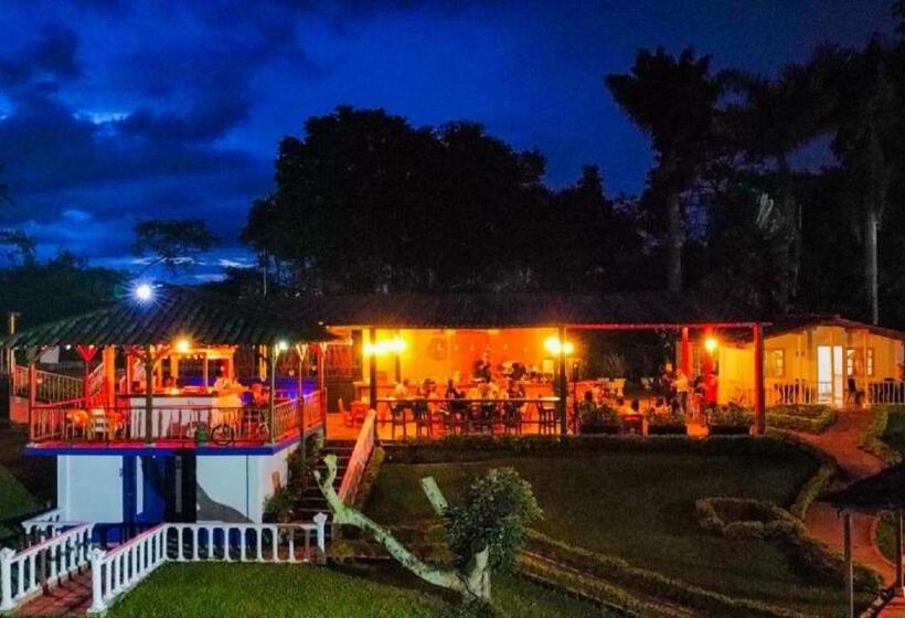 Отель Campestre Pueblo Bello