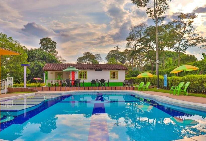 Отель Campestre Pueblo Bello