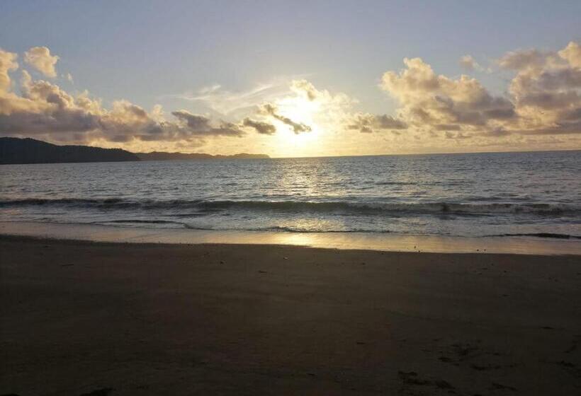 هتل Paraiso Escondido