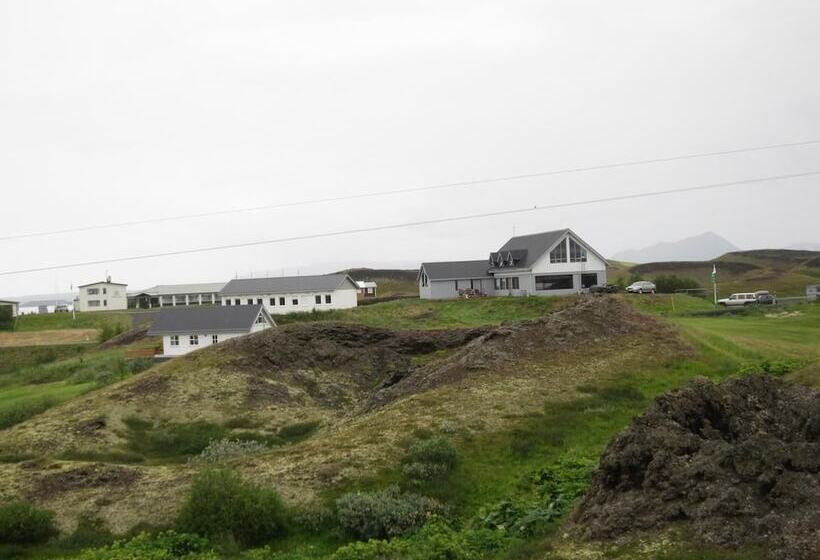 هتل Skútustadir Guesthouse