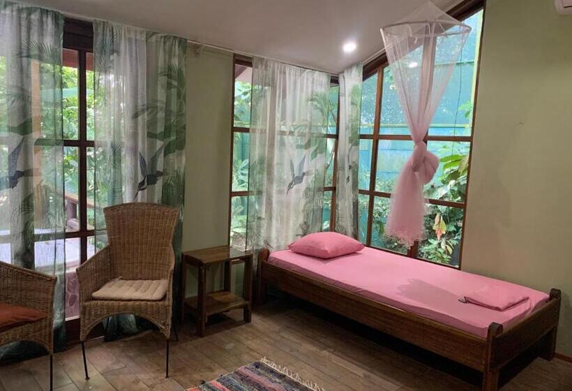 ペンション Brigitte S Ranch