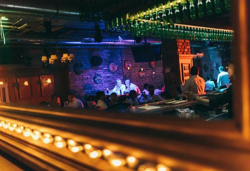 Пансион C Guest House