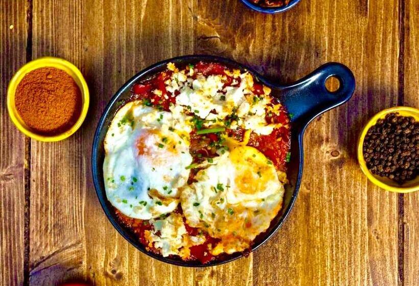 Пансион C Guest House