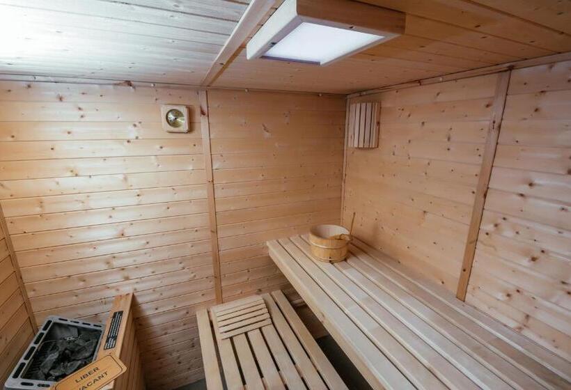 Пансион C Guest House