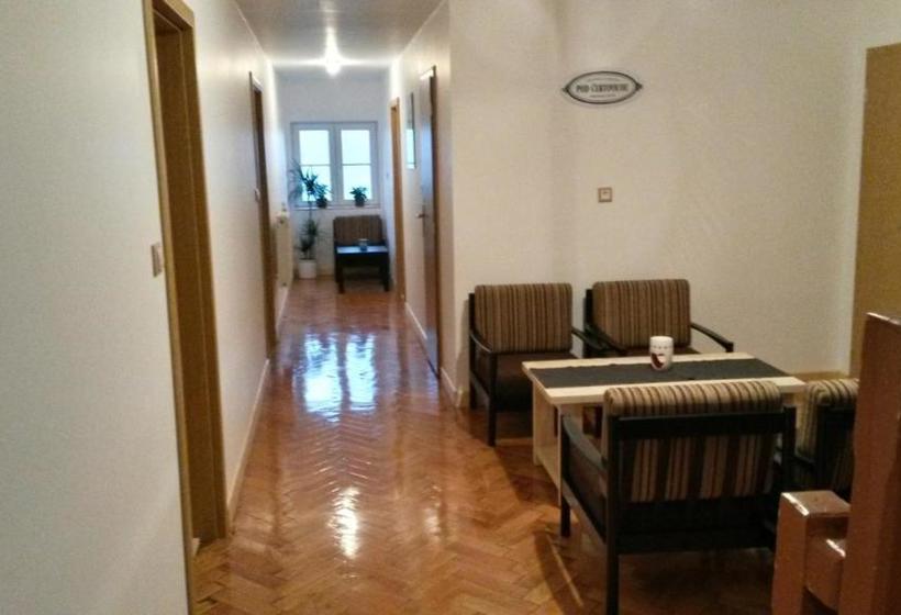 بنسيون Chata Pod čertovicou