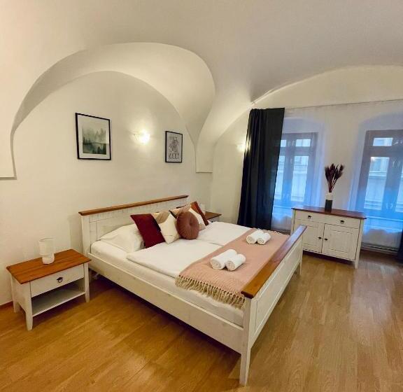 پانسیون Dorfel