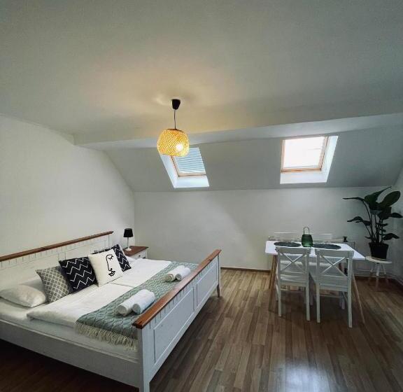 پانسیون Dorfel