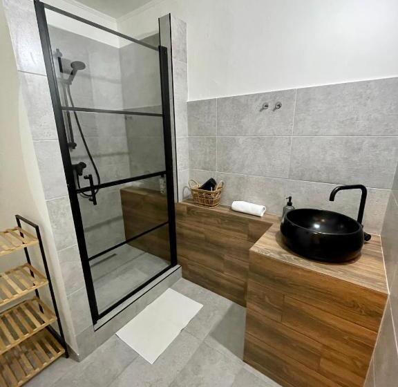 پانسیون Dorfel