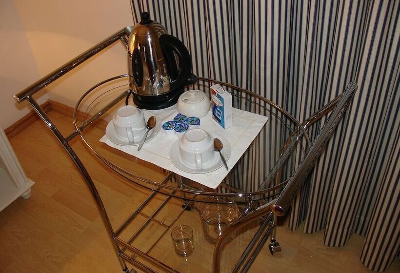 بنسيون Lu S Guest House