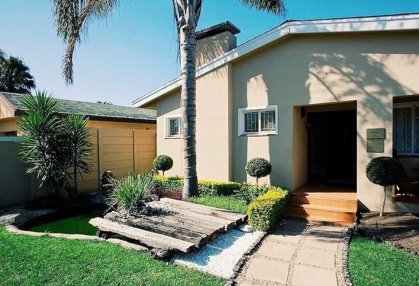 بنسيون Lu S Guest House