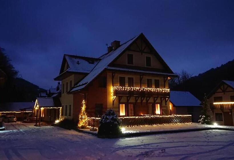 پانسیون Penzion Pod Vlkolíncom