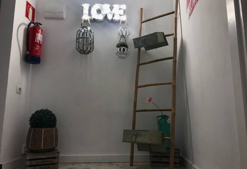 膳宿费 Sitges Eleven