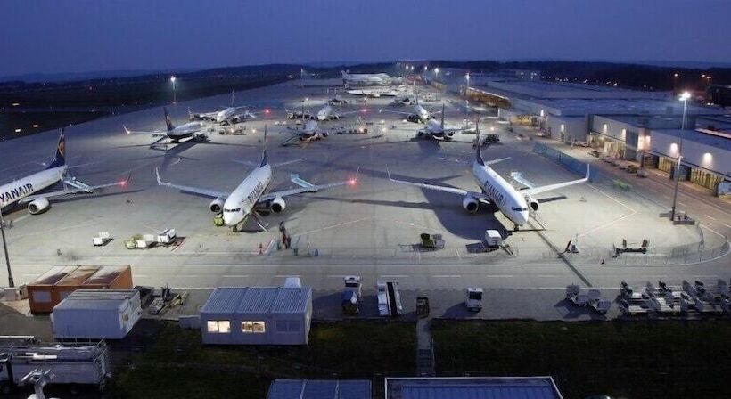 פנסיון Wein  Und Gaestehaus Genetsch