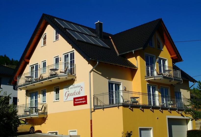 פנסיון Wein  Und Gaestehaus Genetsch